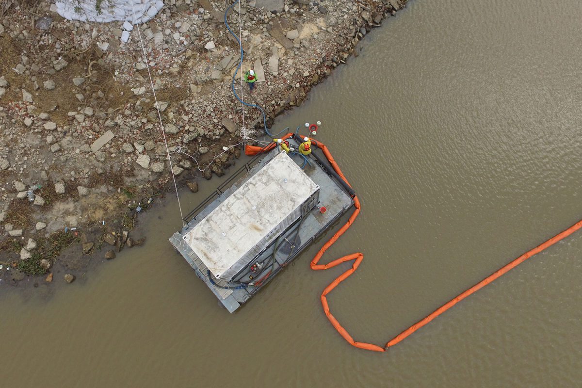 Servicios a Buques y barcazas - Puerto Santa Fe -04